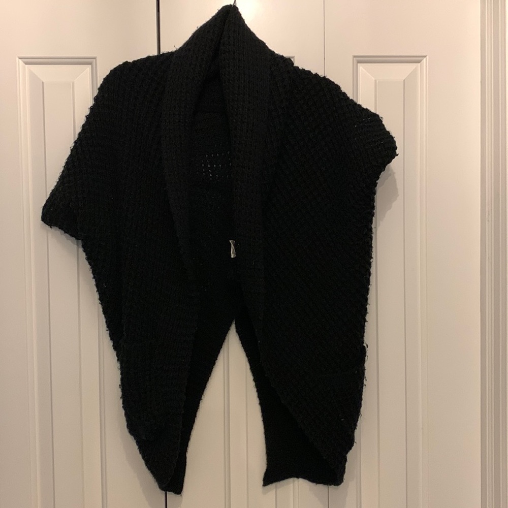 Cap sleeve sweater
